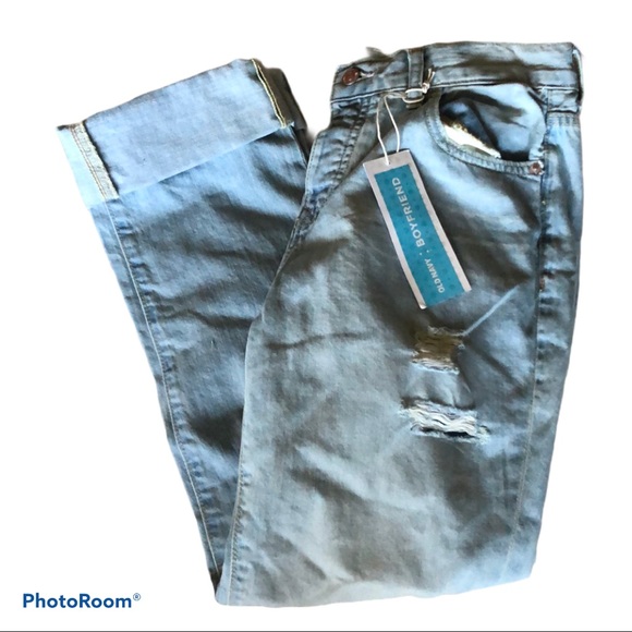 Old Navy Denim - Old Navy distressed jeans